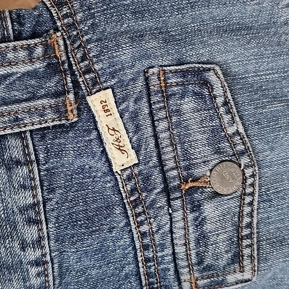 💙 ABERCROMBIE Ruffle Denim Mini Skirt 💙 - Picture 8 of 11